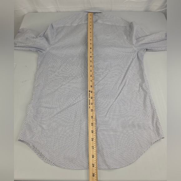 Michael Kors Men's White Blue Patterned Button Down Shirt Size Medium CO-2685 - Picture 8 of 10